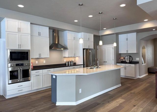 159 N BEDFORD ROAD, Green Bay, WI 54311