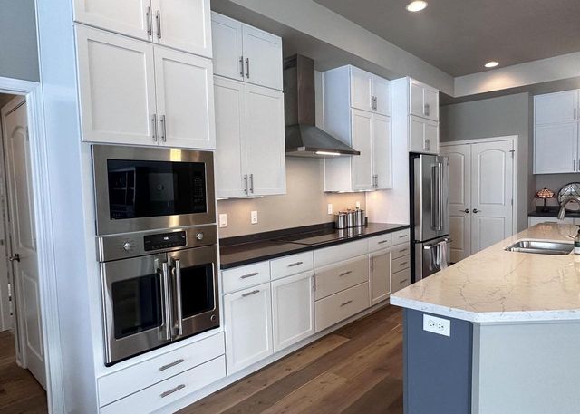 159 N BEDFORD ROAD, Green Bay, WI 54311