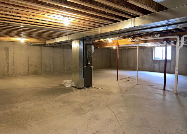 159 N BEDFORD ROAD, Green Bay, WI 54311