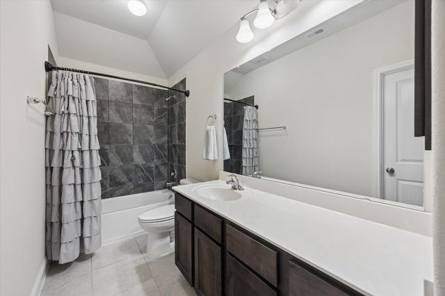 20338 Sienna Bluff Drive, Cypress, TX 77433