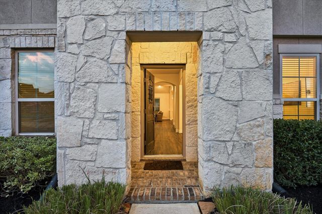 20338 Sienna Bluff Drive, Cypress, TX 77433