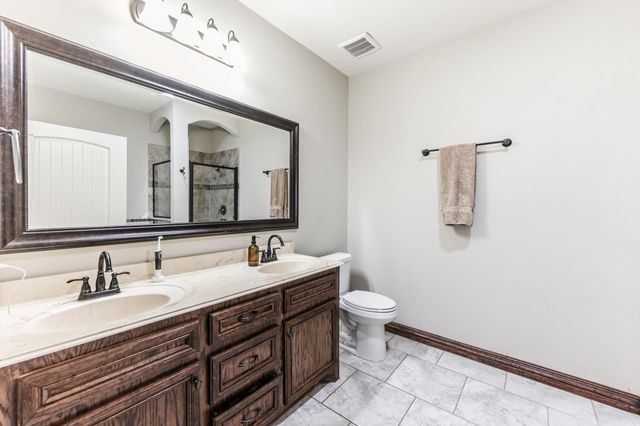 1856 Rollingwood Drive, Huntsville, TX 77340