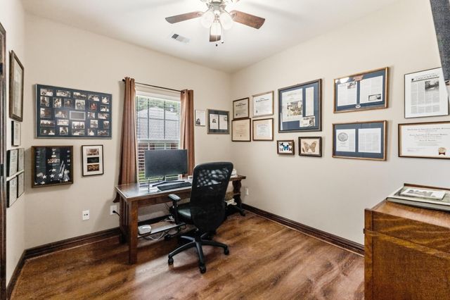 1856 Rollingwood Drive, Huntsville, TX 77340
