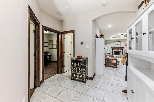 1856 Rollingwood Drive, Huntsville, TX 77340