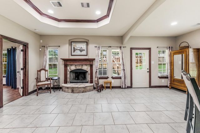 1856 Rollingwood Drive, Huntsville, TX 77340
