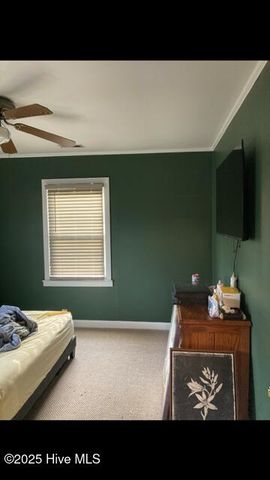 604 Laroque Avenue, Maysville, NC 28555