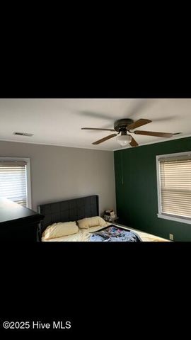 604 Laroque Avenue, Maysville, NC 28555