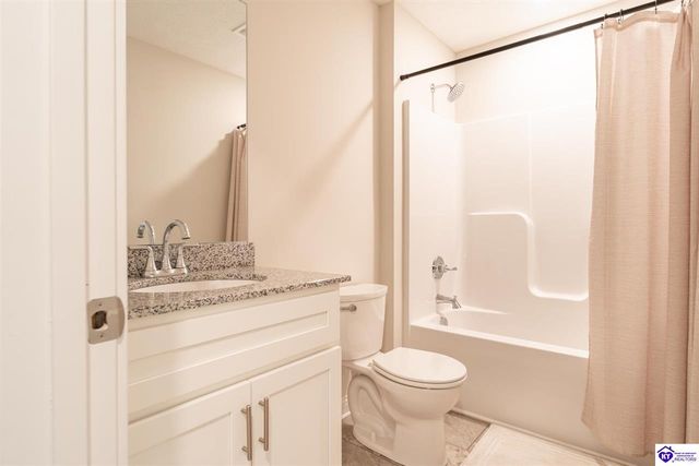 138 Sawgrass Avenue, Vine Grove, KY 40175