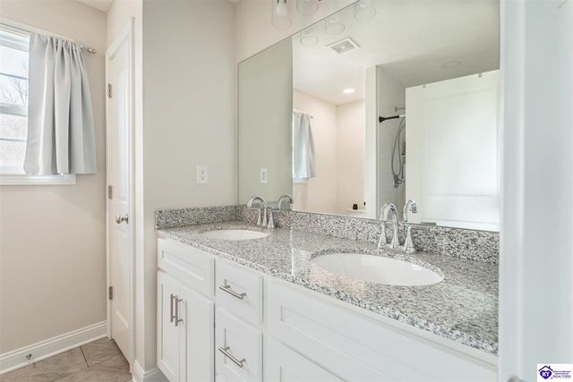 138 Sawgrass Avenue, Vine Grove, KY 40175