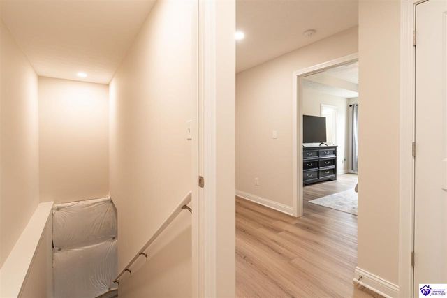 138 Sawgrass Avenue, Vine Grove, KY 40175