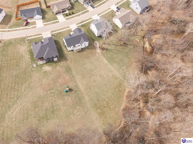 138 Sawgrass Avenue, Vine Grove, KY 40175