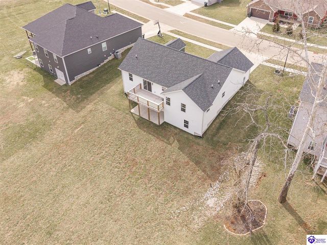 138 Sawgrass Avenue, Vine Grove, KY 40175
