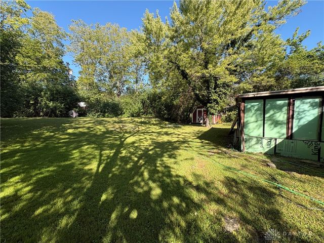 2 Greacian Avenue, Dayton, OH 45426
