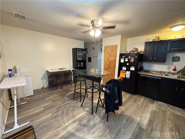 2 Greacian Avenue, Dayton, OH 45426