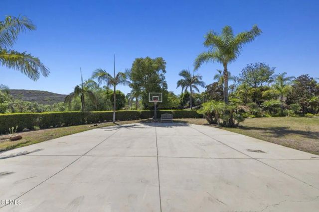 5105 Via El Cerro, Thousand Oaks, CA 91320