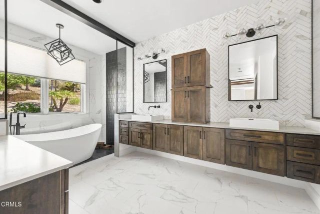 5105 Via El Cerro, Thousand Oaks, CA 91320