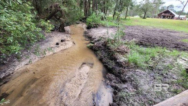 27860 Goat Cooper Road, Robertsdale, AL 36567