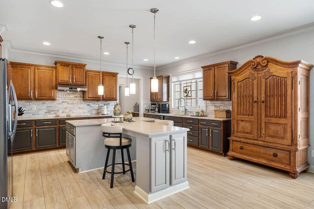 1378 Great Ridge Parkway, Chapel Hill, NC 27516