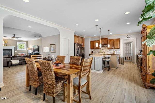 1378 Great Ridge Parkway, Chapel Hill, NC 27516