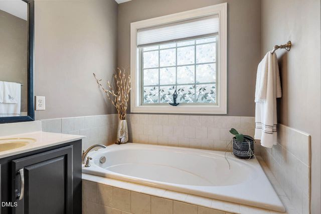 1378 Great Ridge Parkway, Chapel Hill, NC 27516
