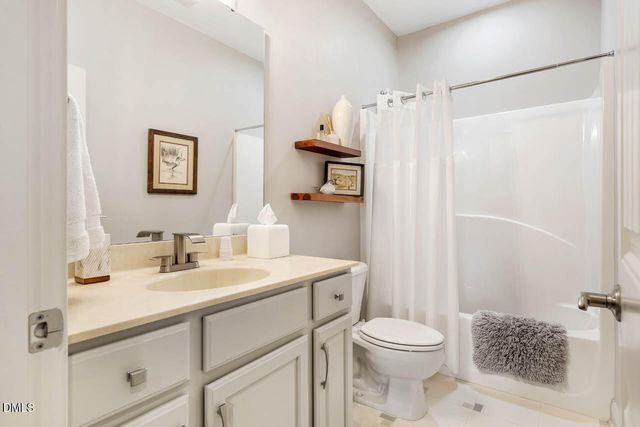 1378 Great Ridge Parkway, Chapel Hill, NC 27516