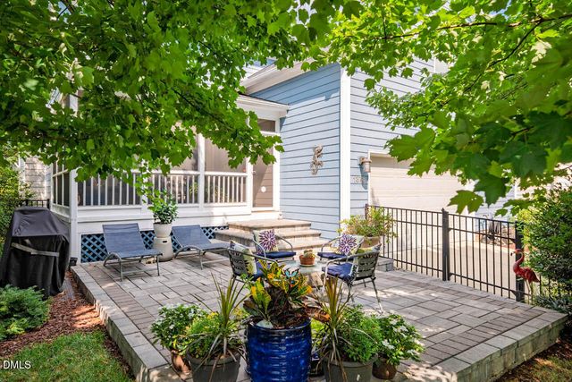 1378 Great Ridge Parkway, Chapel Hill, NC 27516