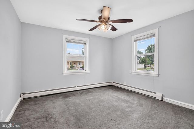 919 HARTEL AVE, Philadelphia, PA 19111