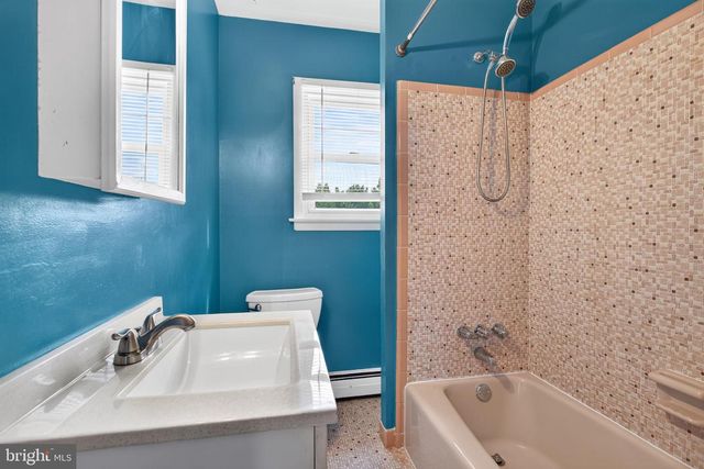 919 HARTEL AVE, Philadelphia, PA 19111