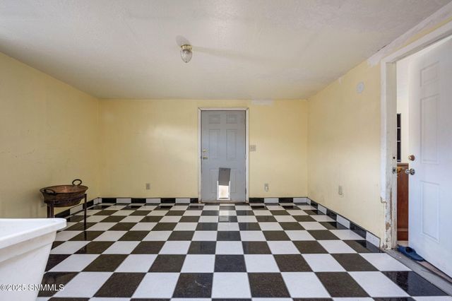1500 Gladys Drive, Las Cruces, NM 88001