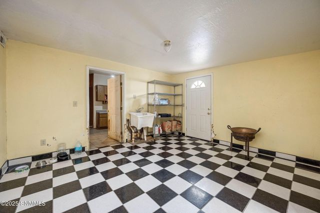 1500 Gladys Drive, Las Cruces, NM 88001