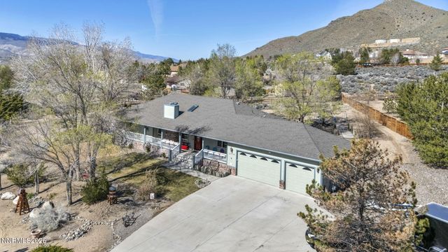 1374 Porter Drive, Minden, NV 89423