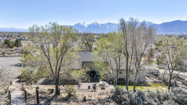 1374 Porter Drive, Minden, NV 89423