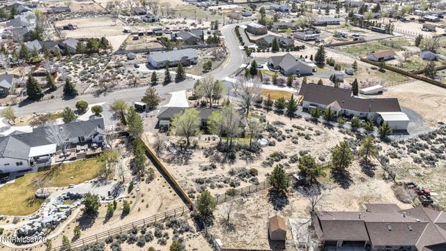 1374 Porter Drive, Minden, NV 89423