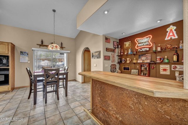 1374 Porter Drive, Minden, NV 89423