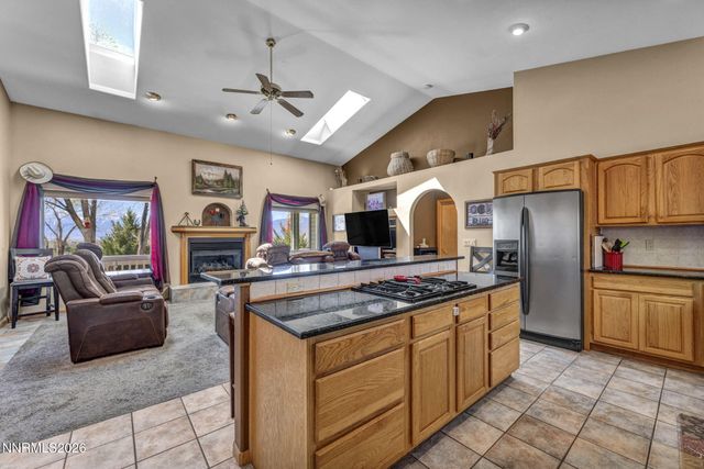 1374 Porter Drive, Minden, NV 89423