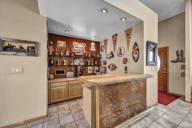 1374 Porter Drive, Minden, NV 89423