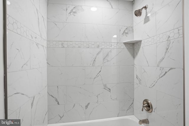 73 NEW JERSEY AVE, Pennsville, NJ 08070