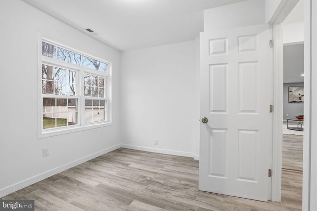 73 NEW JERSEY AVE, Pennsville, NJ 08070