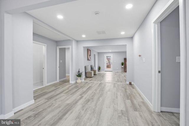 73 NEW JERSEY AVE, Pennsville, NJ 08070