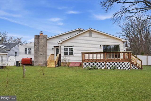 73 NEW JERSEY AVE, Pennsville, NJ 08070