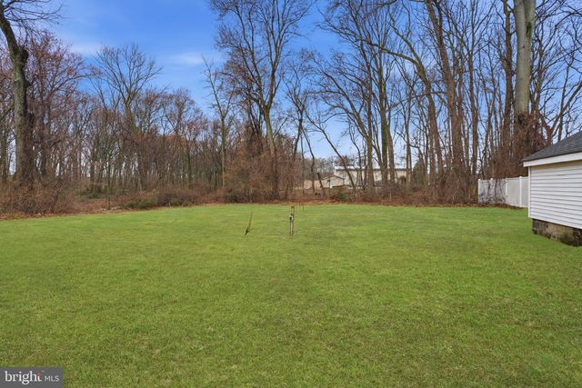 73 NEW JERSEY AVE, Pennsville, NJ 08070