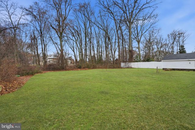 73 NEW JERSEY AVE, Pennsville, NJ 08070