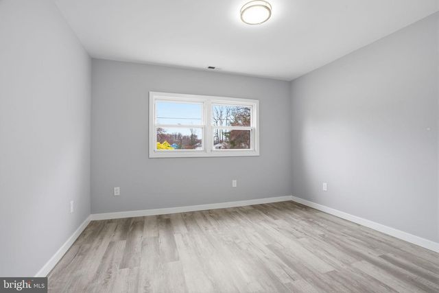 73 NEW JERSEY AVE, Pennsville, NJ 08070