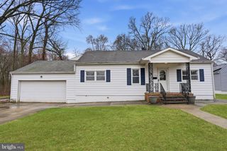 73 NEW JERSEY AVE, Pennsville, NJ 08070