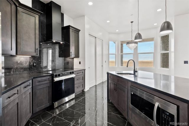 38339 E 149th Place, Keenesburg, CO 80643