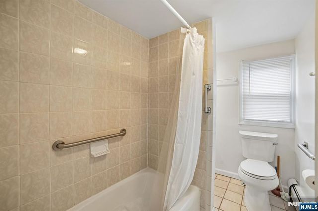 28 E Liberty Avenue, Hillsdale, NJ 07642