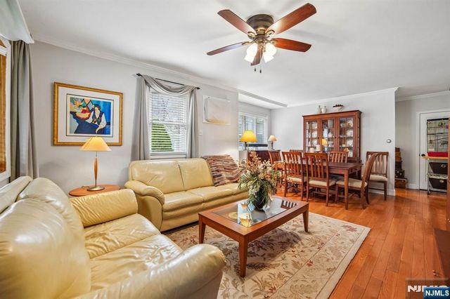 28 E Liberty Avenue, Hillsdale, NJ 07642