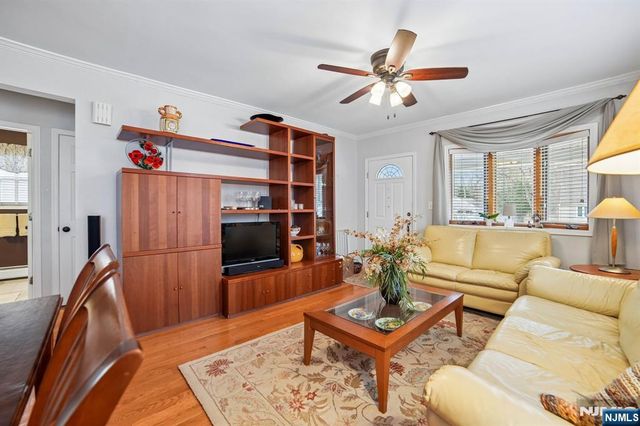 28 E Liberty Avenue, Hillsdale, NJ 07642