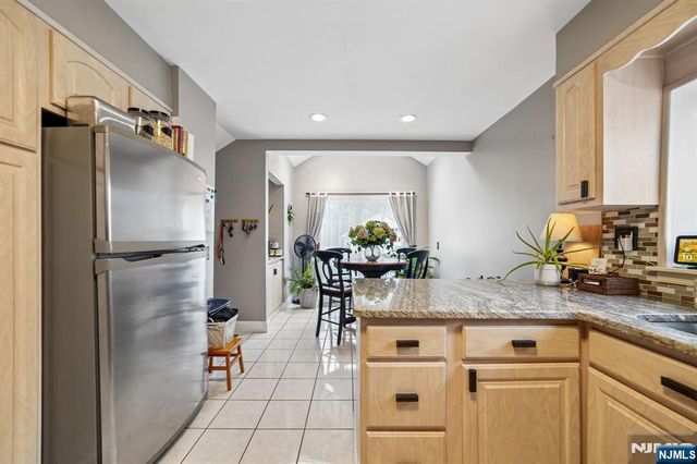 28 E Liberty Avenue, Hillsdale, NJ 07642