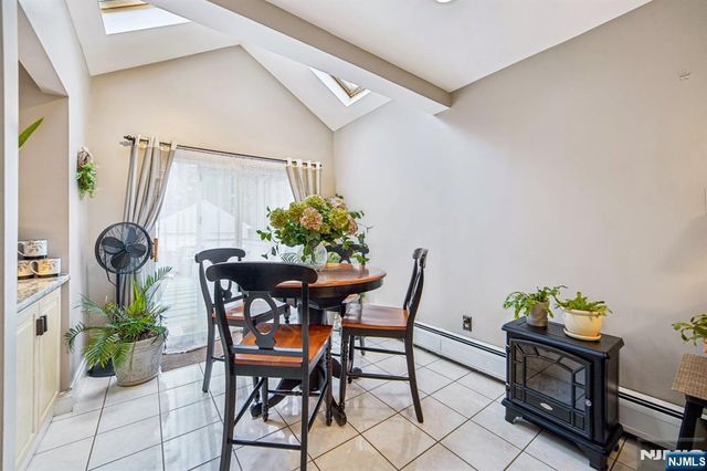 28 E Liberty Avenue, Hillsdale, NJ 07642